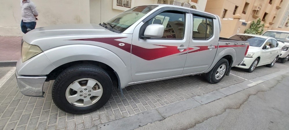 للبيع العاجل نيسان نافارا 17500 - 1
