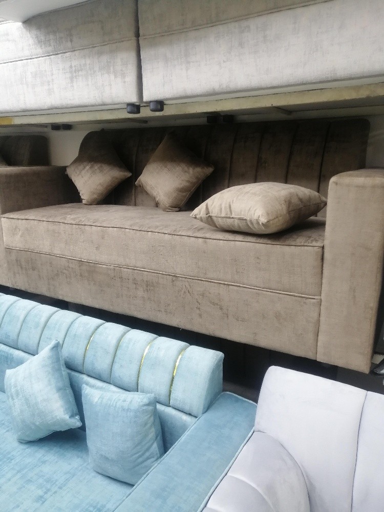 Sofa set selling and making. - 1