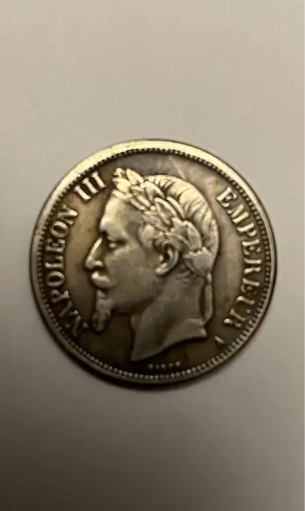 Distinctive old coins - 8