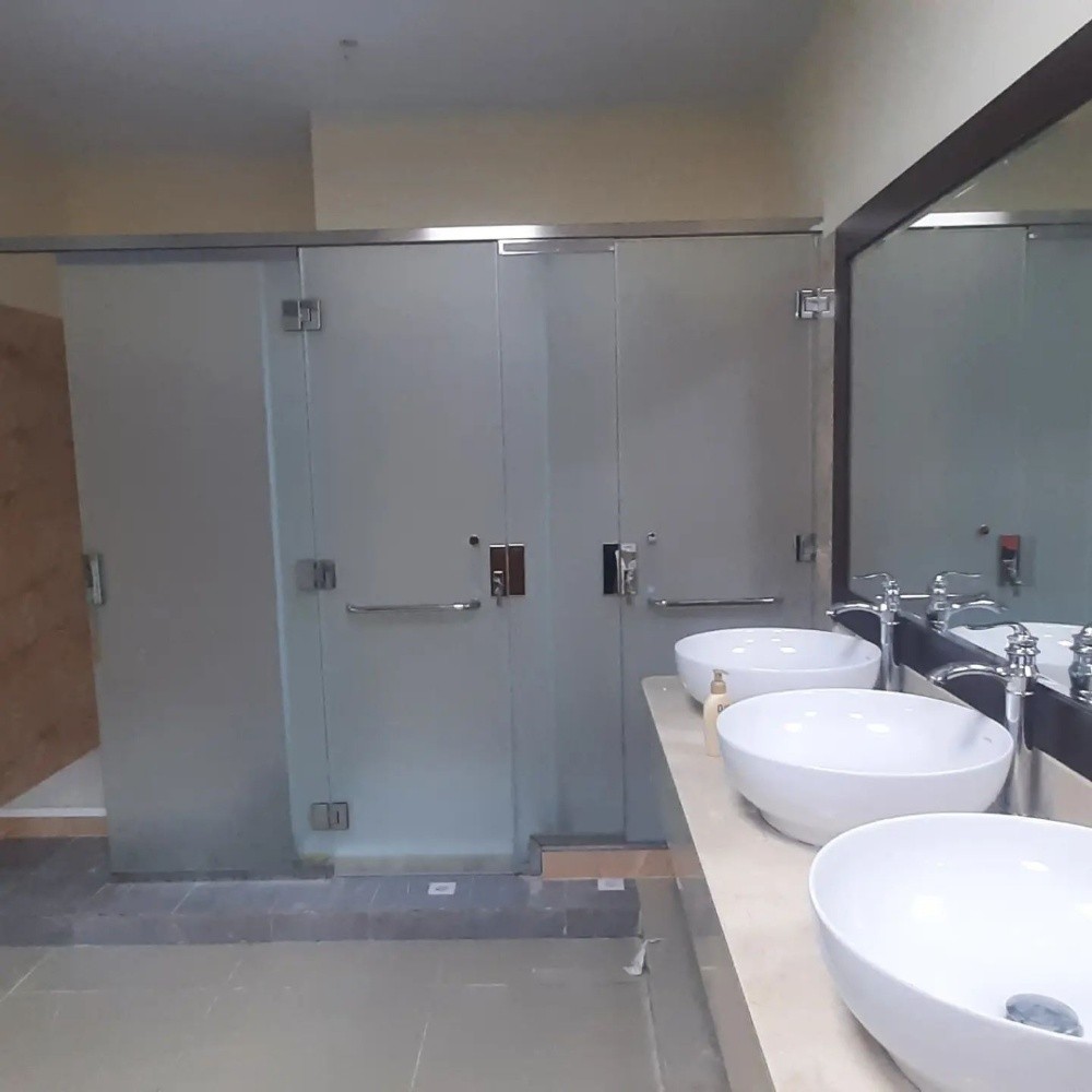 We do all kinds of Glass installa - 10