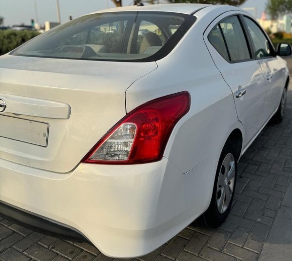 Nissan Sunny*Selling - 3
