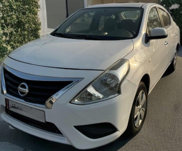 Nissan Sunny*Selling - 1