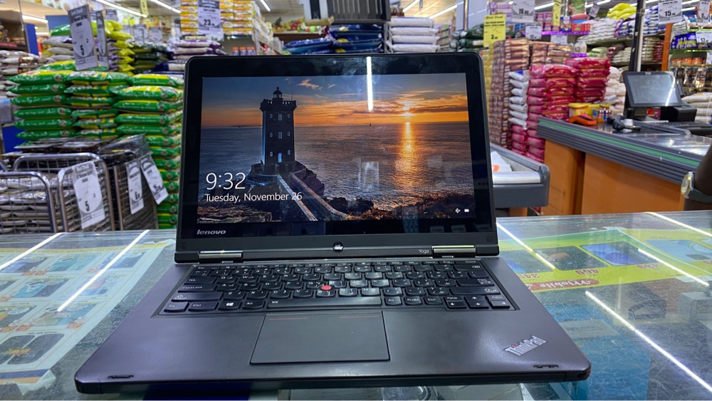 Lenovo Thinkpad yoga 360 - 1