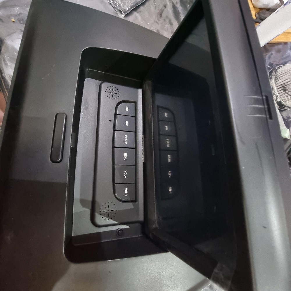 BMW x3 Screen, media player - 3