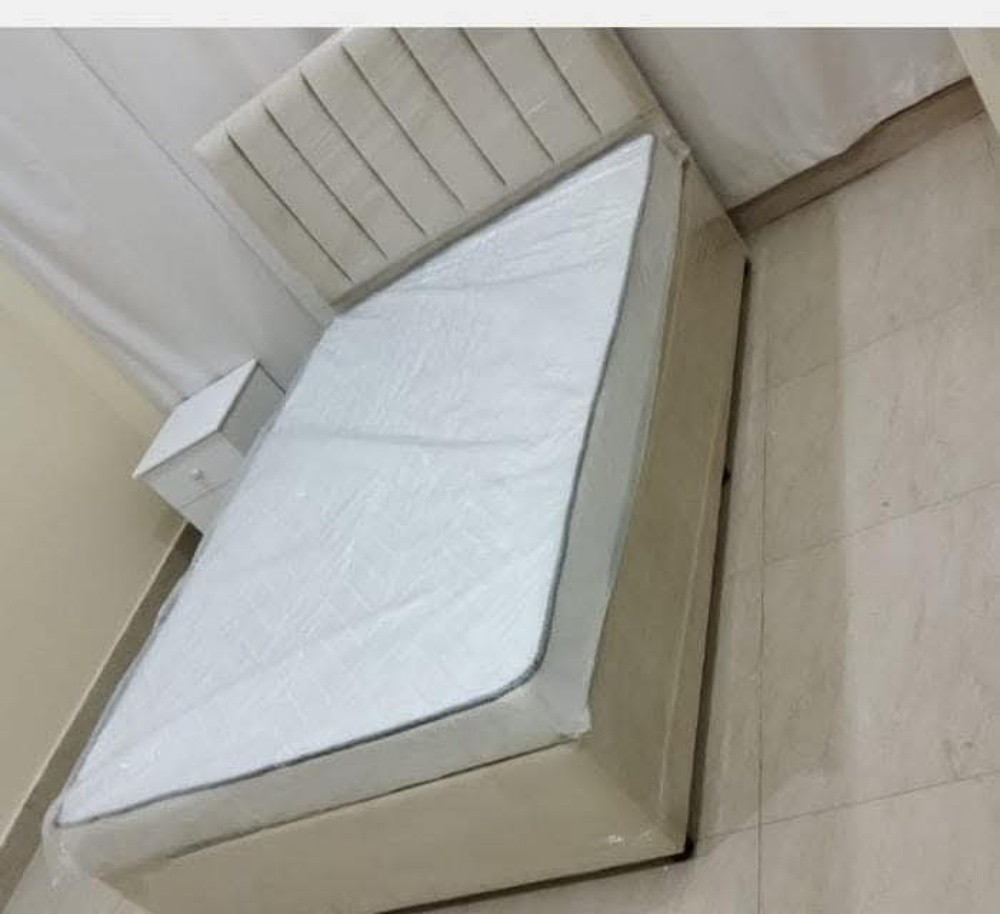 سرير ديوان - 1