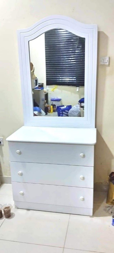 طاولة الزينة - 9