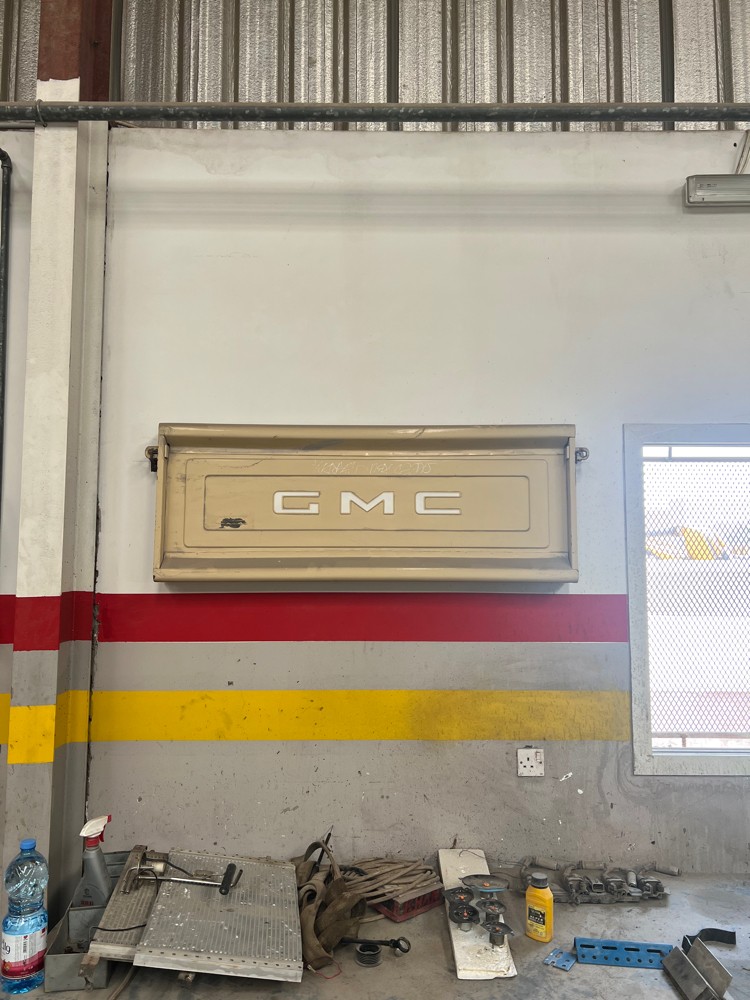 6 GMC doors and one door for FORD - 6