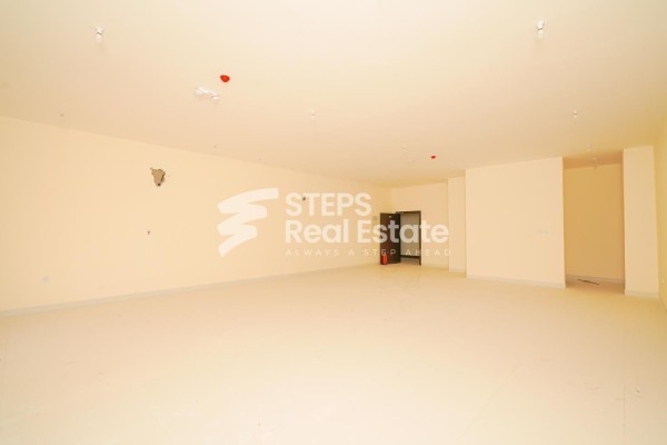 Commercial Building for Sale - 10