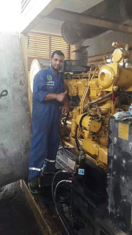 ميكانيكي جميع السيارات والحفارات - 4