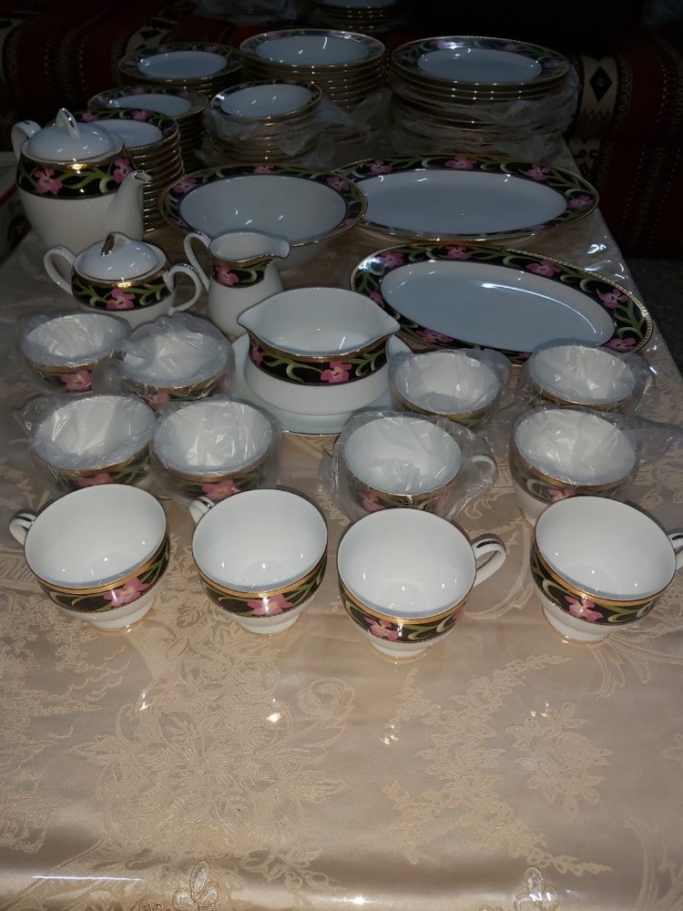 Crockery Set (New) - 6