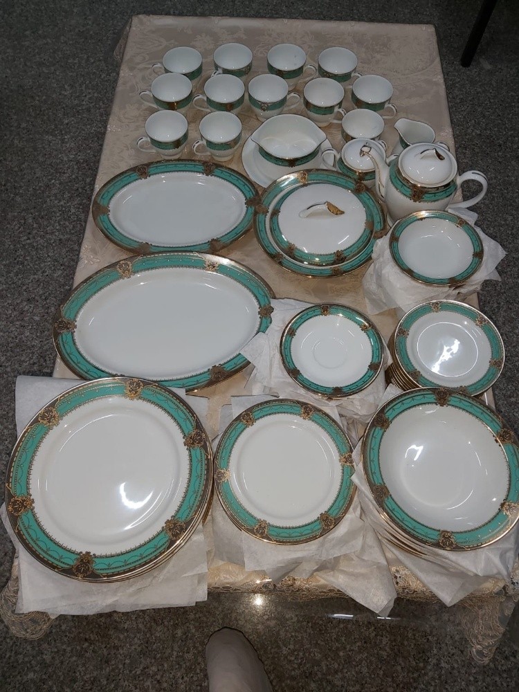 Crockery Set (New) - 2