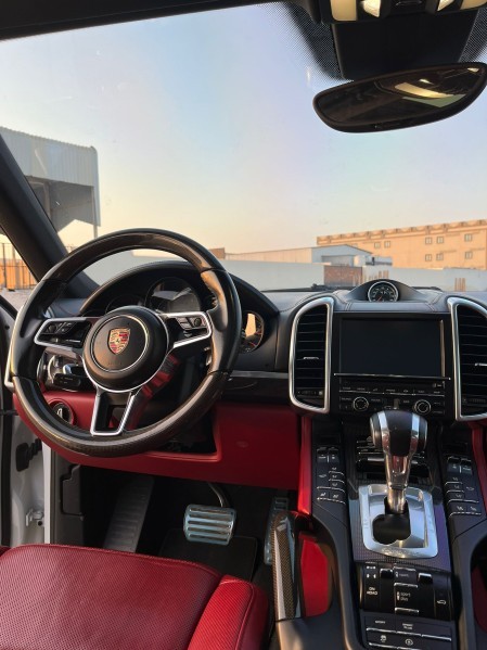 Cayenne S in perfect condition - 15