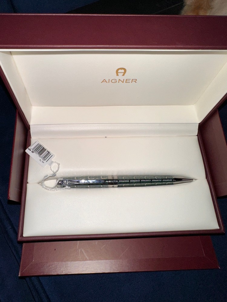 Pen aigner - 3