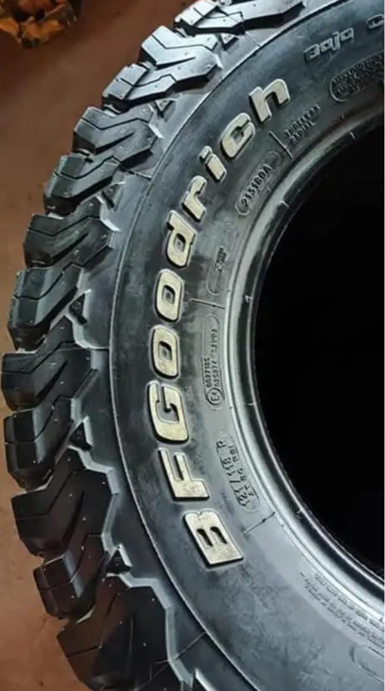 285/70/17”Bfgoodrich Tyre - 3