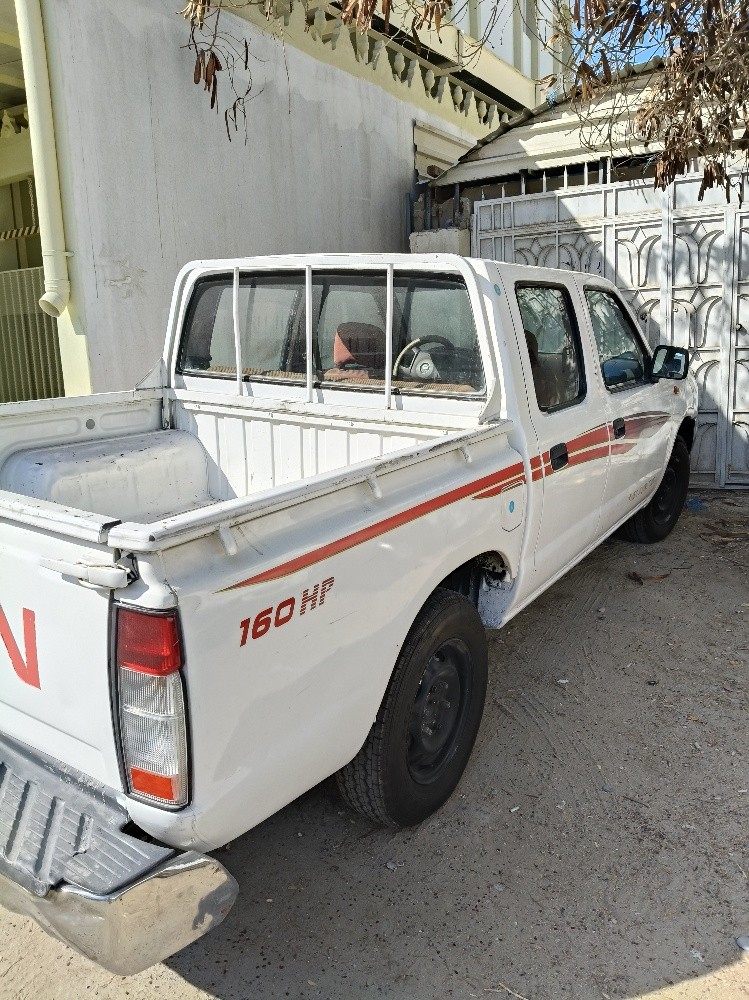 Nissan pick up for Rant - 1