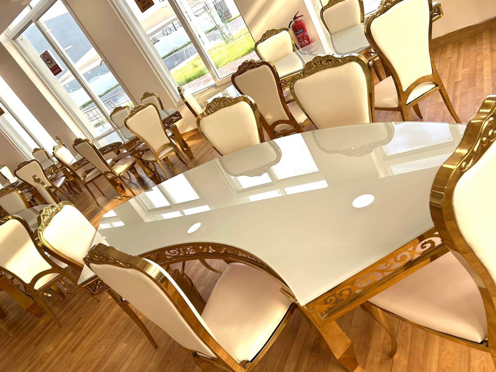 Dining table - 1
