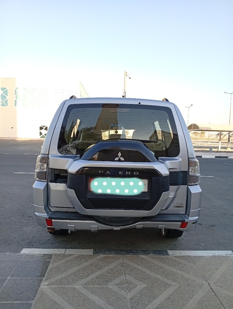 MITSUBISHI PAJERO FOR SALE - 4