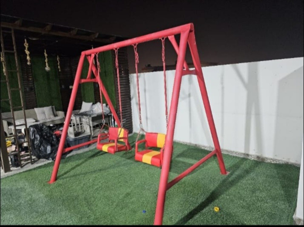 baby swing - 2