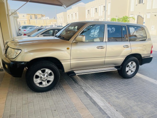 Toyota land cruiser 2007 model - 2