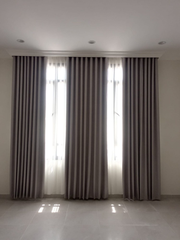 Curtains - 3
