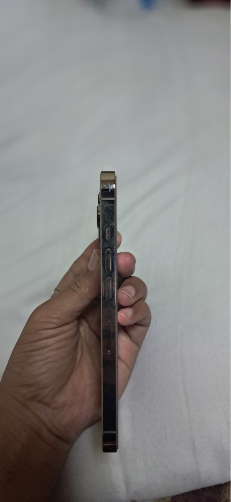I-Phone 13 Pro - 2