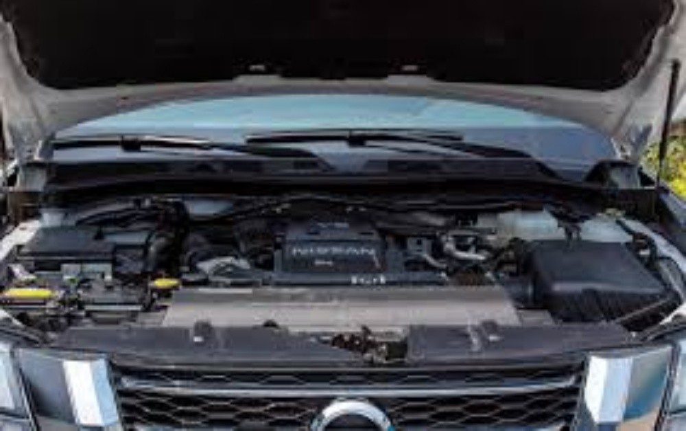 engine nissan ptrol V6 4.0 - 4