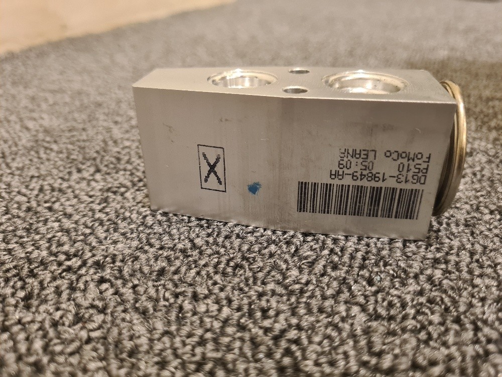 original parts Ford - 4