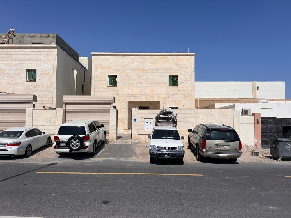 للبيع فيلا استثمار بالريان مؤجره - 5