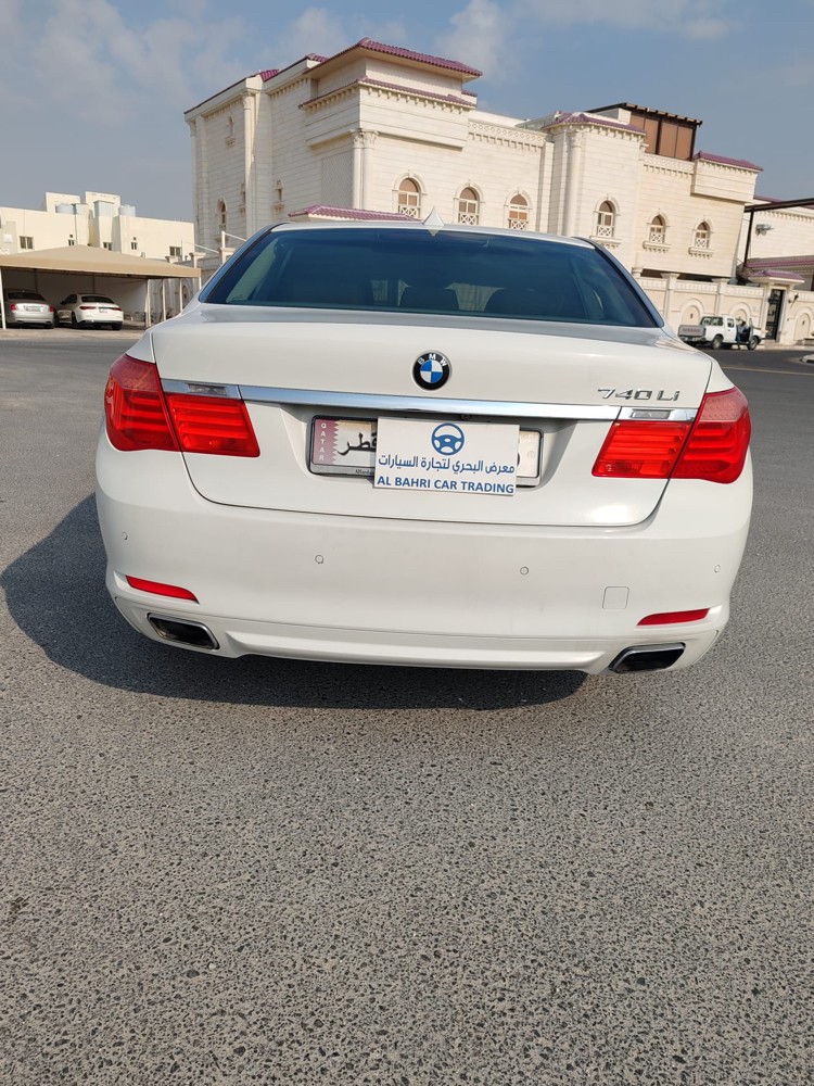 بي ام دبليو ٧٤٠ - 5
