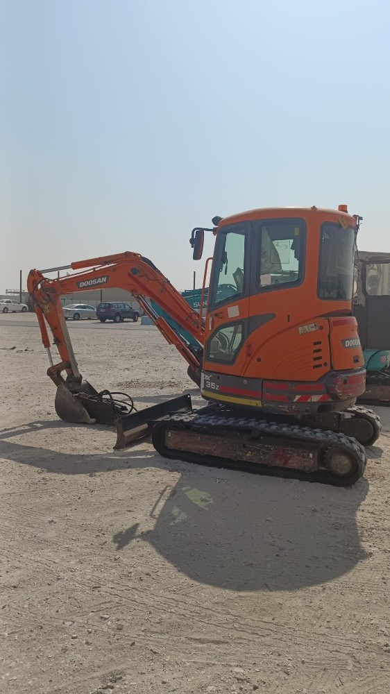 mini excavator 3.5 ton - 1