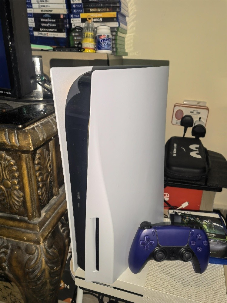 PS5 DISK EDITION +FIFA 22+MANY GA - 2