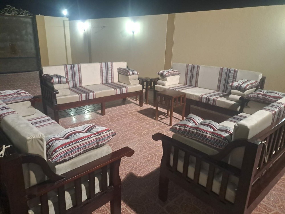كراسى وطاولات - 7