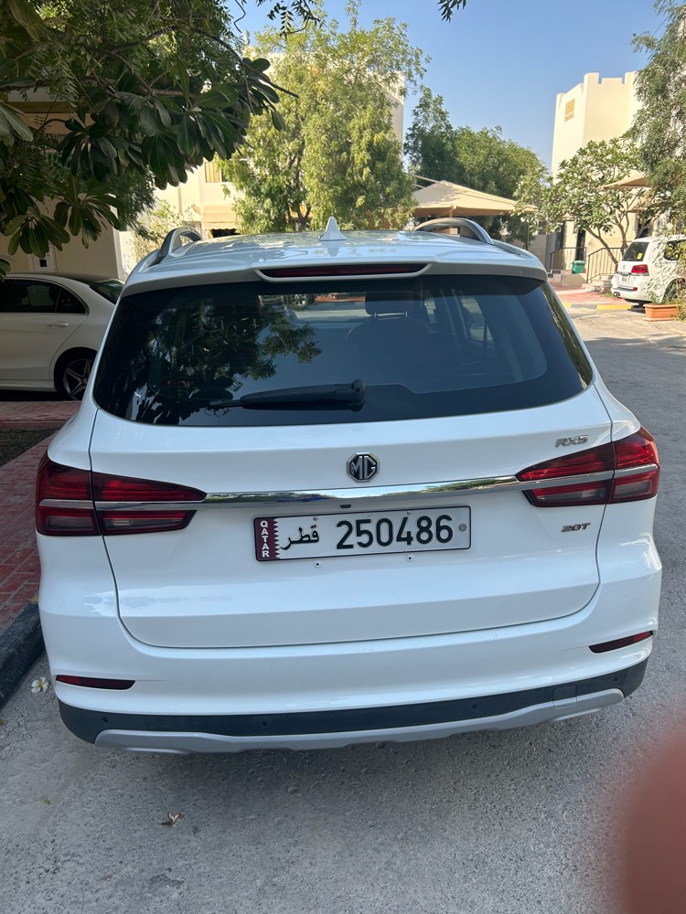 ام جي - 4