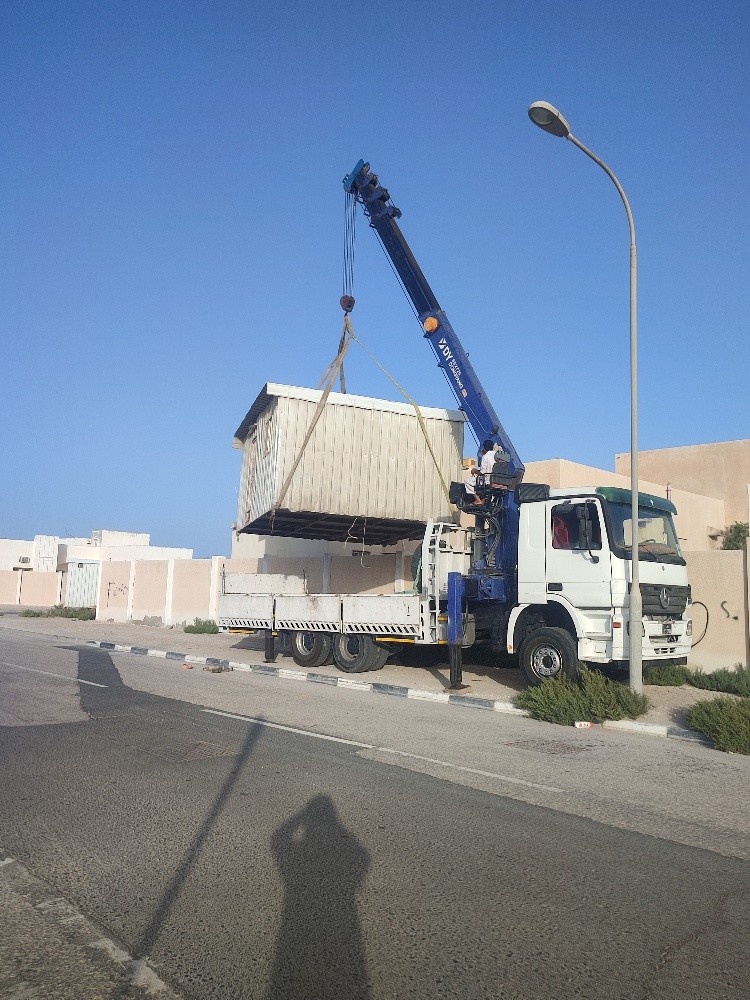 موجود عندنا كرينات لرفع وتوصيل وا - 1