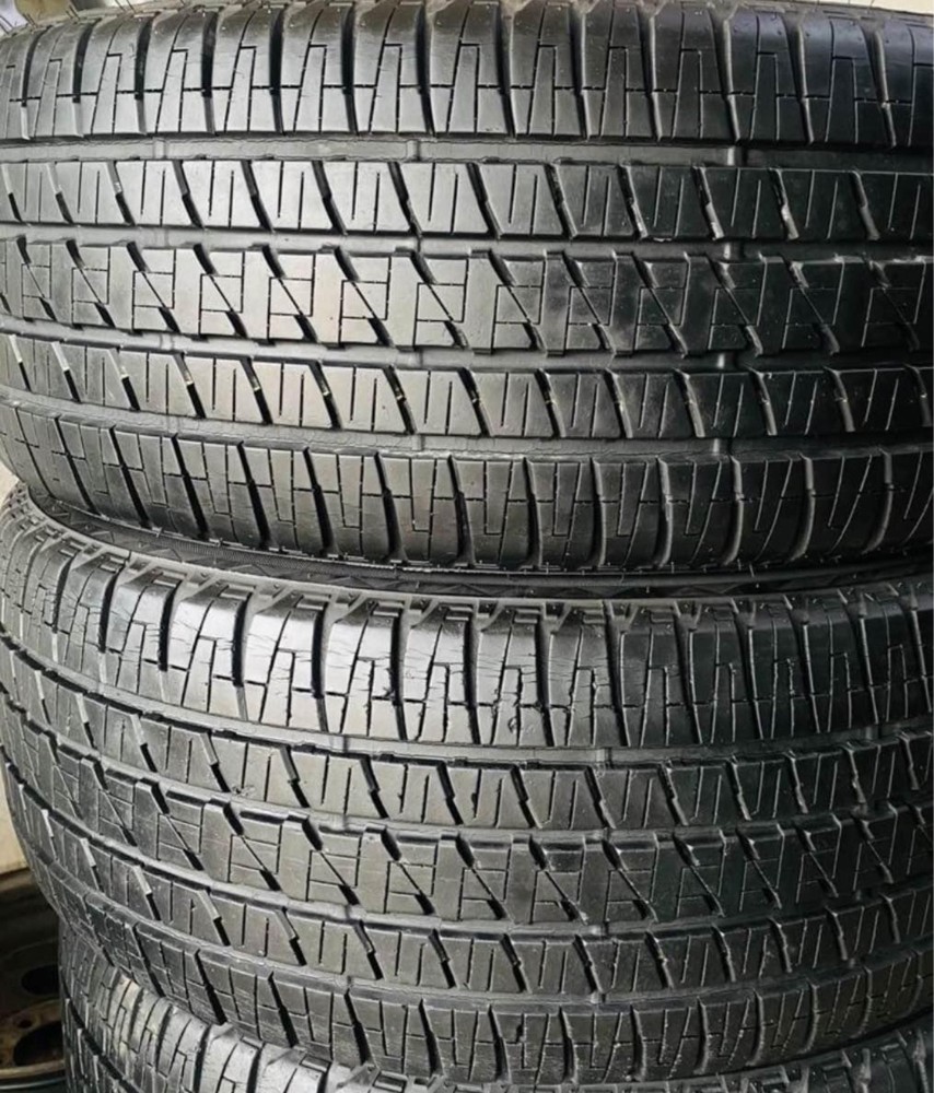 285/45/22”Brigestone Tyre - 4