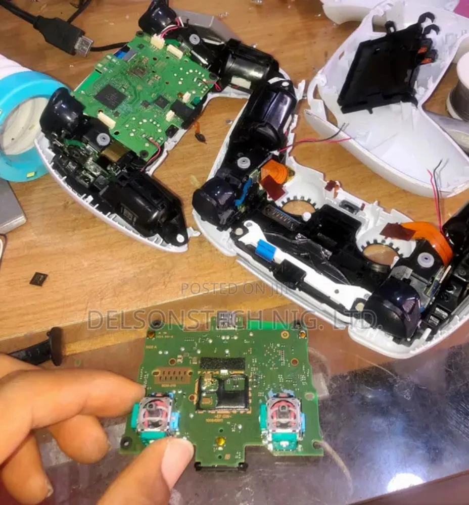 Sonyps4 and ps5 controller repair - 1