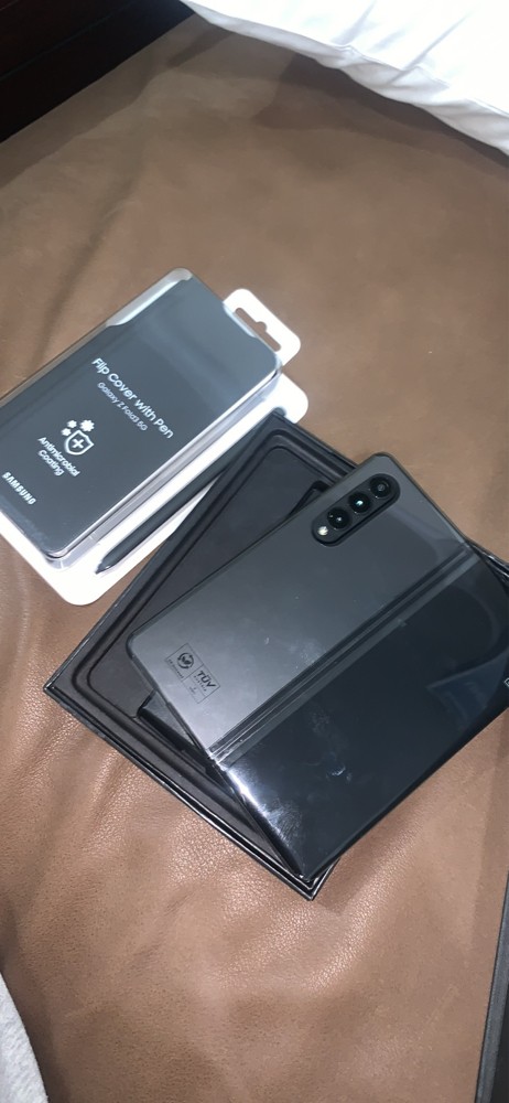 Galaxy Z Fold 3 5G - 1