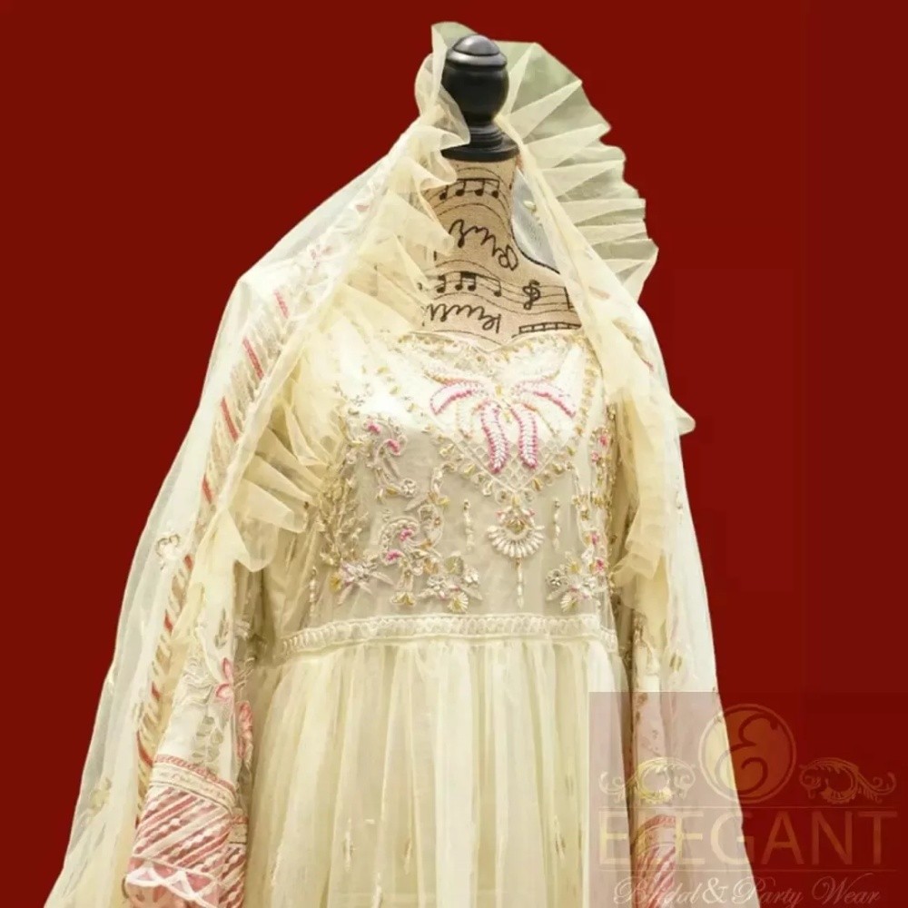 Ready wear Pakistani wedding dre - 3