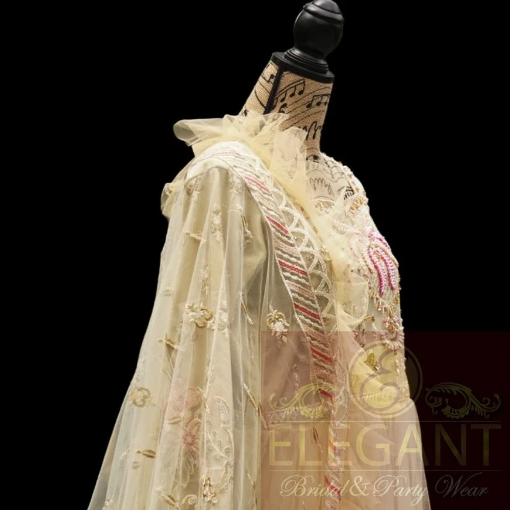 Ready wear Pakistani wedding dre - 4