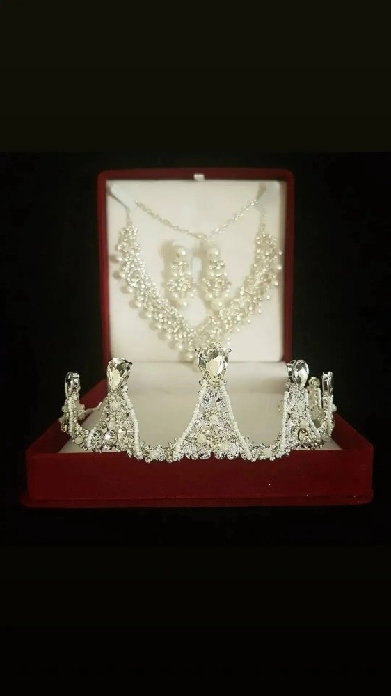 Wedding Necklace and earrings - 6