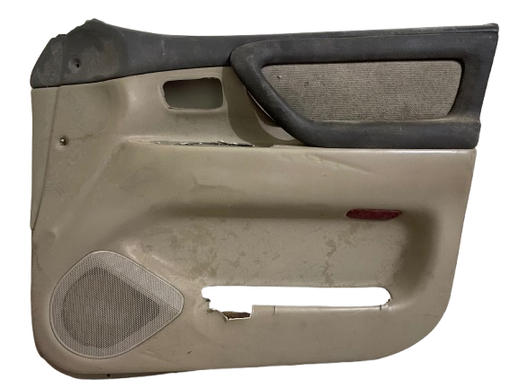 LC100 Front right decore - 2
