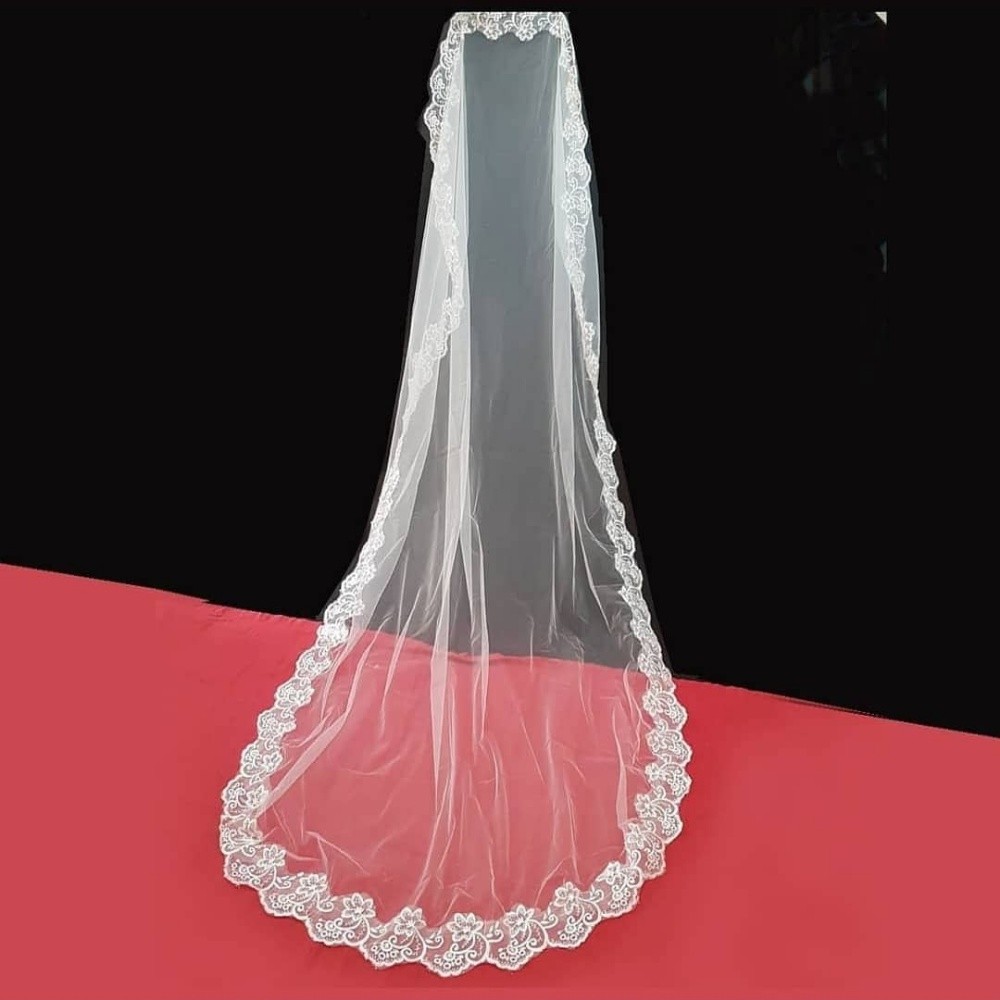 Wedding veil for sale or rent - 4