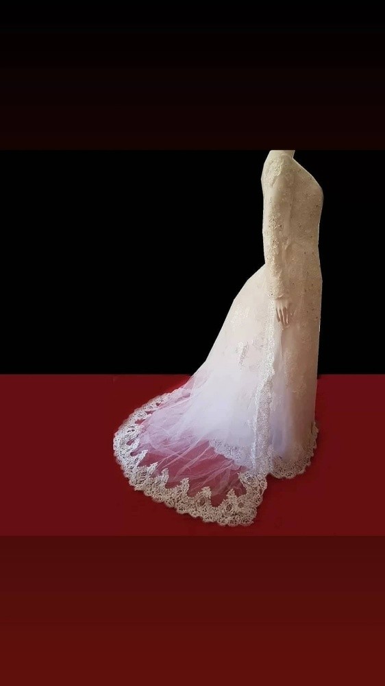 Brand new wedding dress for sale - 2
