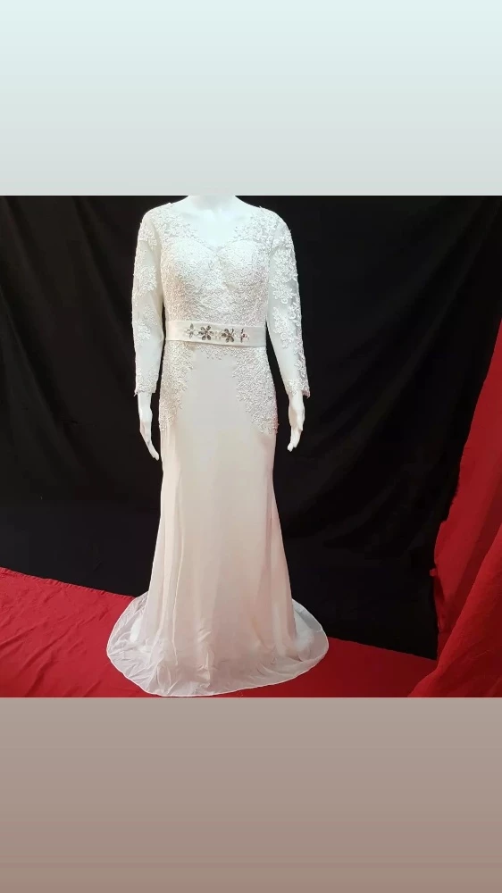 Brand new wedding dress for sale - 4