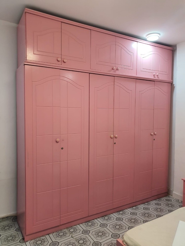 I Am Buying Used Furniture - 9