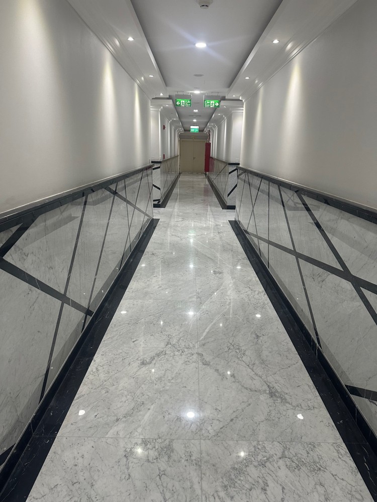Luxury Office Space for Rent - 3