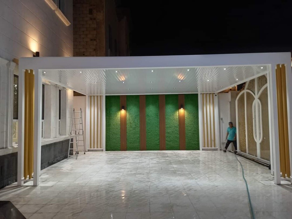 Green Carpet & Decor - 11