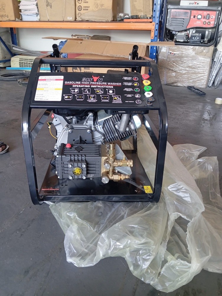 250Bar Pressure Washer - 2