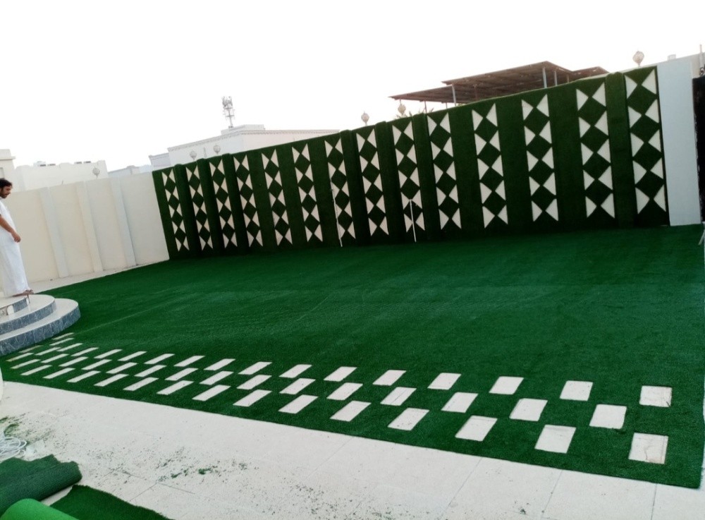 Green Carpet & Decor - 5