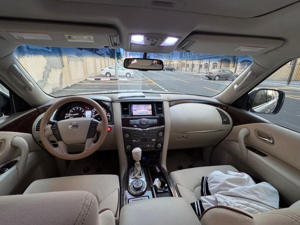 Nissan Patrol for urgent sell - 3